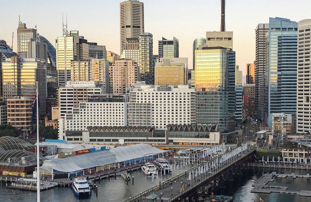 Chic Darling Harbour Oasis in the Heart of Sydney, 2BR w/ Resort-Style Amenities
