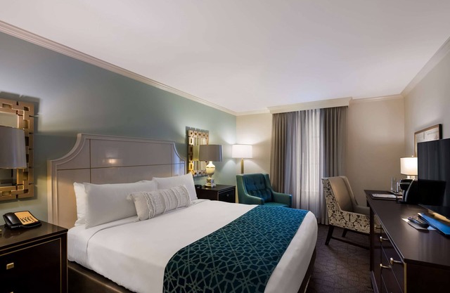 Chic & Spacious Getaway Steps from Iconic Bourbon Street Nightlife, 3 Units