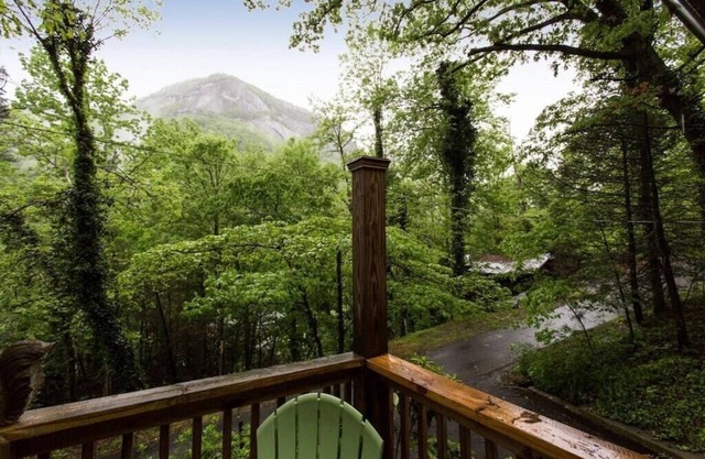 El centro de Chimney Rock! Vista de chimenea - Carolina Properties