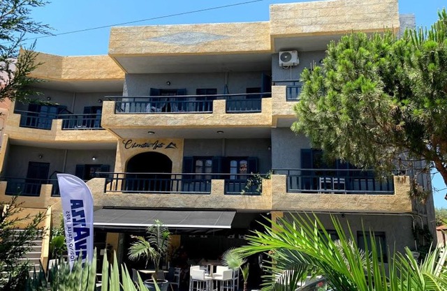 Christou Apts Jason 04