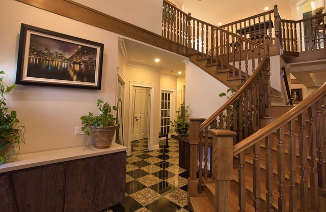 Classic home with natural look with , centrally located place