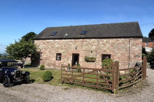 Classy 2 Bed Peak Dist Cottage Barn Alton Towers