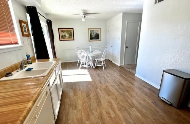 ★Clean&Spacious★ 3BR/2.5BA ★Near TTU/UMC/CNTRL LBK