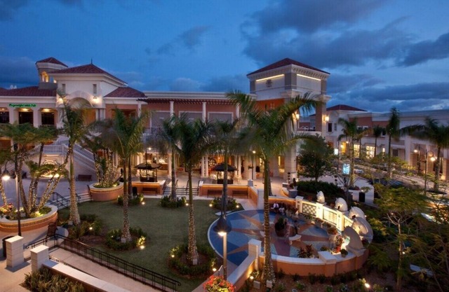 Cloud9 |Private Balcony @ Aventura | The Shore
