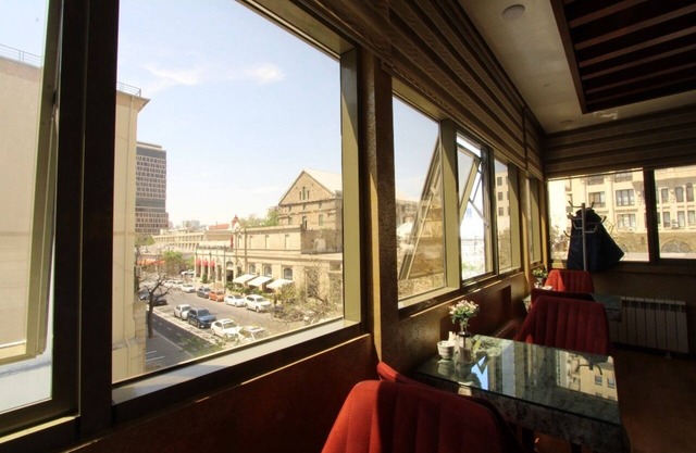 Clover İNN Baku