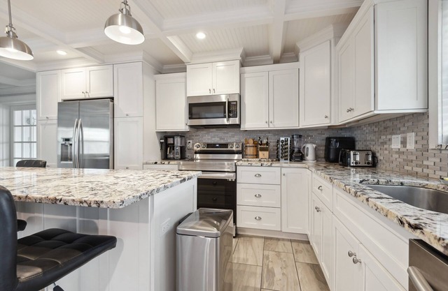 Coastal Charm: Seaside Hideaway