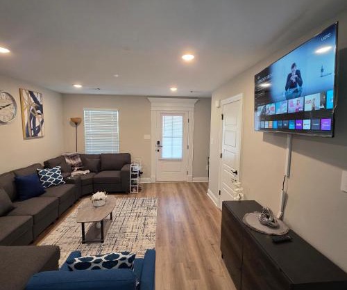Coastal Oasis on Biloxi Beach - Gulf Coast Vac Home