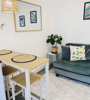 Coastal Retreat Guest Suite