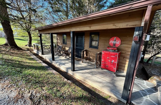 Cabaña-De Lujo-Baño en la habitacion-Vista a la Montana-Coca-Cola Cabin
