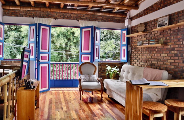 Apartamento estilo colonial, tranquilo y acogedor en zona central de circasia