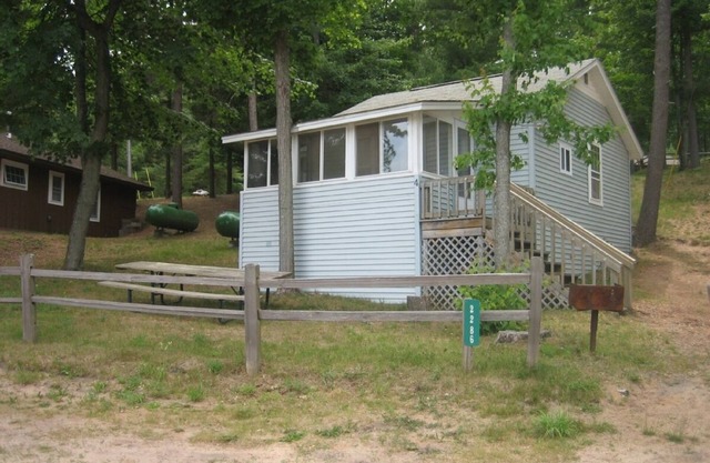 Relajante Cottage en Arbutus Lake - Gran pesca y natación!