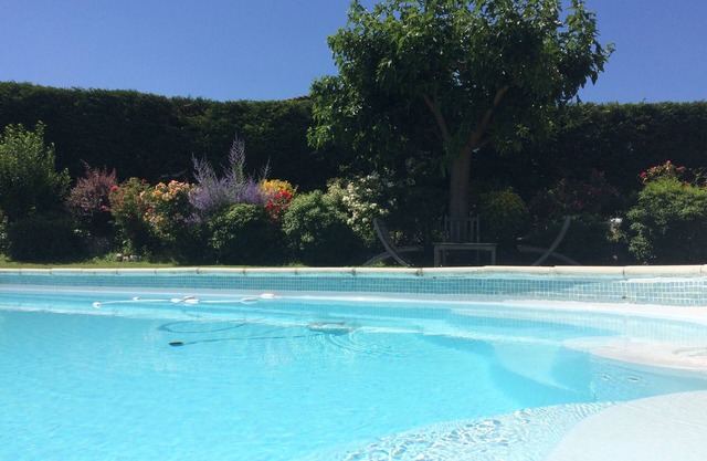 comfortable air-conditioned villa panoramic view over aix en provence