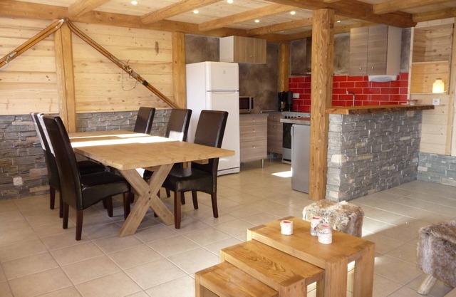 Chalet La Toussuire, 2 dormitorios, 8 personas