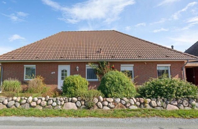 Cómoda casa de vacaciones en Struckum
