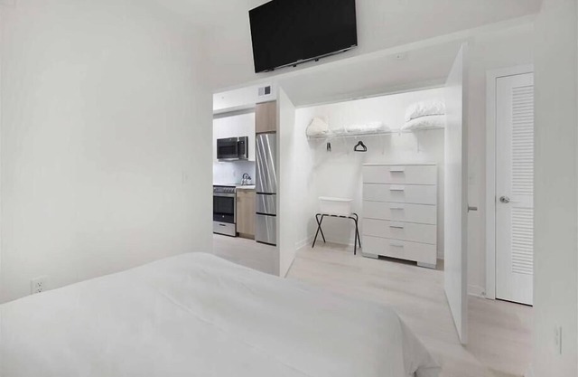 1st Street | near Metro & Union Station | Noma