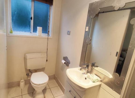 Comfy master room in Bruce, ACT