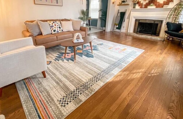 ComfyCottage+Stylish+2King Beds