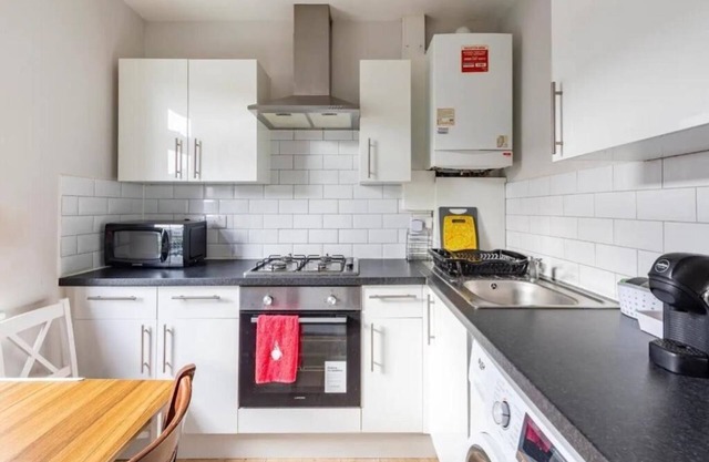 comfystay-london : Double Room