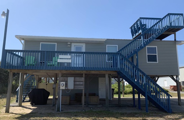 Completamente renovado Sal Caja con vista al mar y acceso fácil Beach