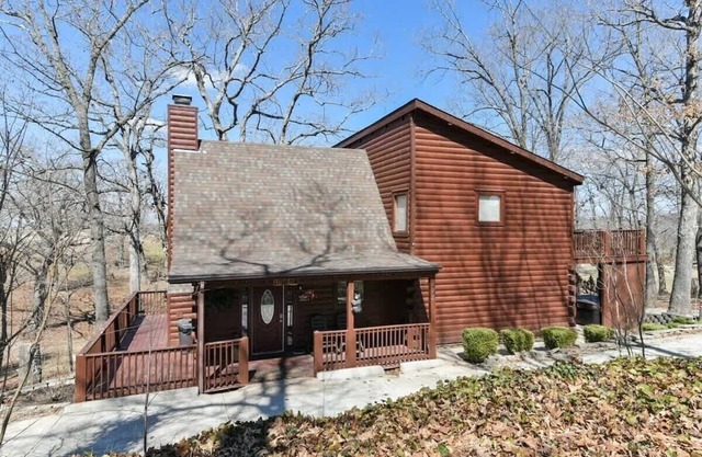 Condo with kitchen, near Table Rock Lake