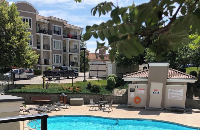 Condo with pool near the Okanagan Golf Club, Kelowna Airport, & Lake Country.