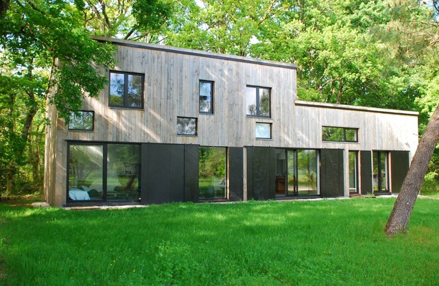 ¡CASA DE MADERA CONTEMPORÁNEA, EN LAS MADERAS, PARA 6 PERSONAS, PLAYA A 3 KM !!