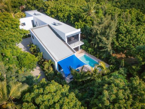 Coral Reef Villas - luxury 5 star villas each with private pool, Watamu