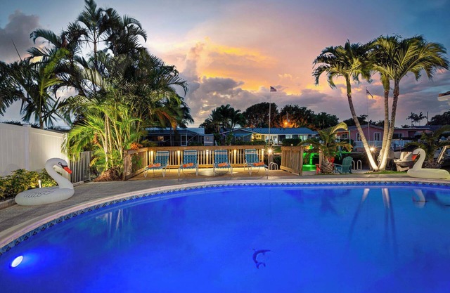 ULTIMATE VACATION HOME - piscina, kayaks, bicicletas, bar al aire libre y barbacoa
