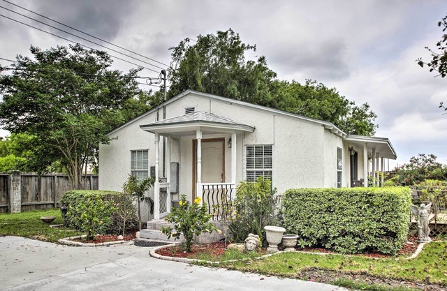 Corpus Christi Cottage w / Patio-5 millas de la playa!