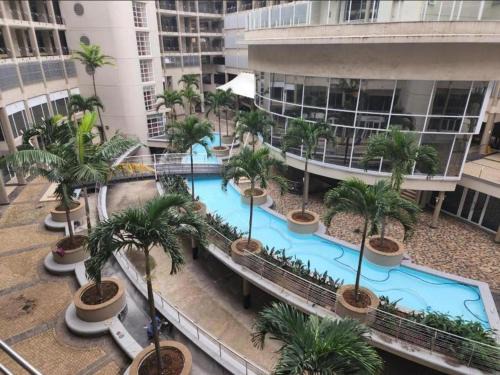Cosy 1 Bedroom Apartment MSC View