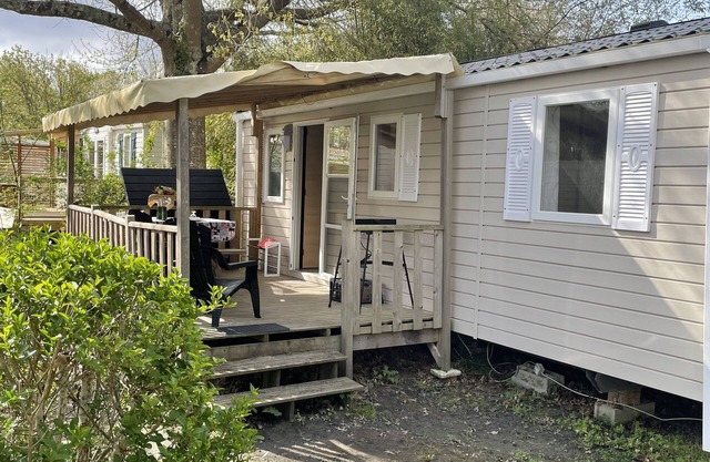 Cosy air-conditioned mobile home on Lake Mimizan / Aureilhan