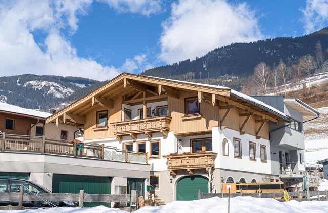 Cosy apartment close to Kaprun and Kitzbühel