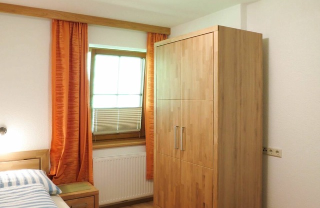 Bonito apartamento para 8 personas con WIFI, TV, balcón y aparcamiento