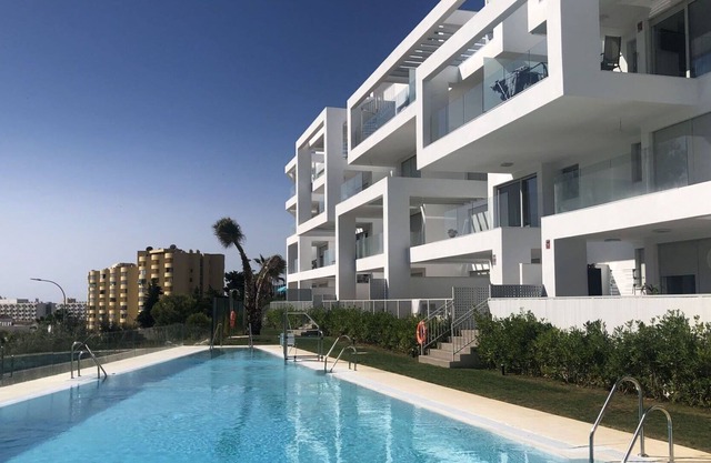 Cosy apartment for 4 people with pool, WIFI, A/C, TV, terrace and parking