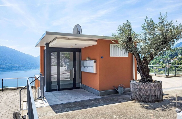 Hermoso apartamento para 4 personas con patio, mascotas permitida, vista panorámica y aparcamiento