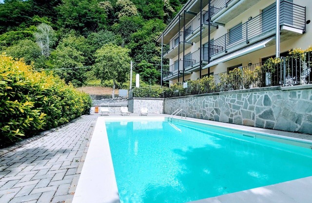 Precioso apartamento para 4 personas con WIFI, piscina, TV y terraza