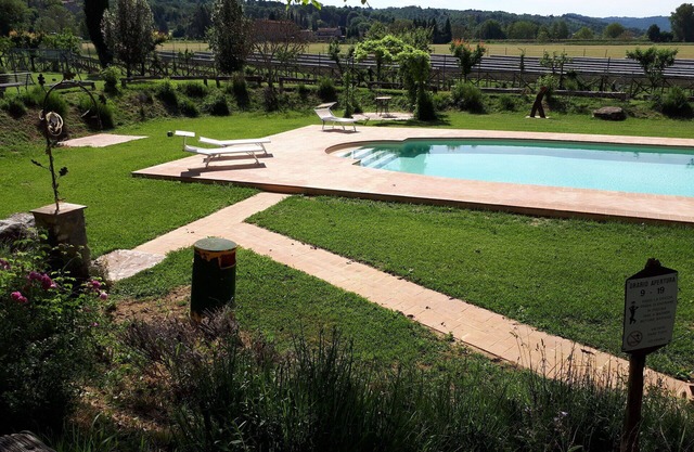 Precioso apartamento para 4 personas con WIFI, piscina, TV y aparcamiento