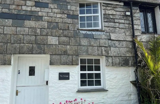 Cosy cottage close to the beach