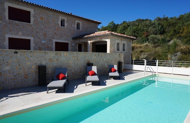 Acogedora casa de campo con piscina privada