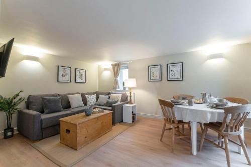 Cosy & Peaceful Self Contained Home in Montpellier