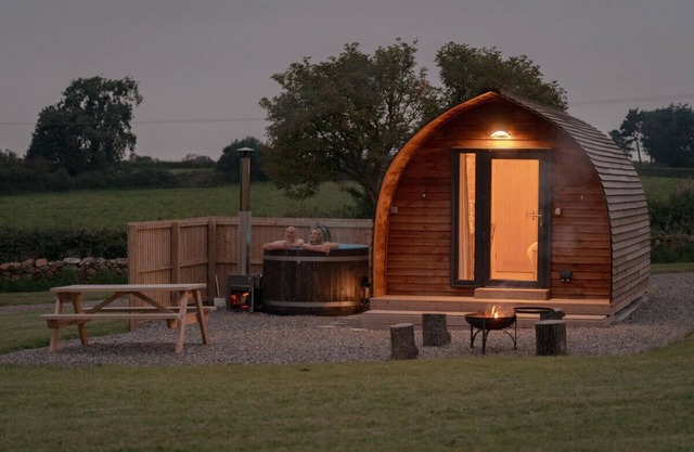 Estándar-Optional Hot Tub-Cabaña-Baño con ducha