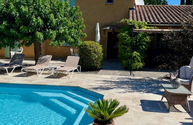Cotignac - Maravillosa villa provenzal con piscina y jardines, para 6 personas