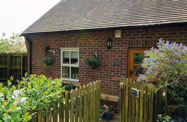 Rural-Baño Privado-1 - Sleeps 3