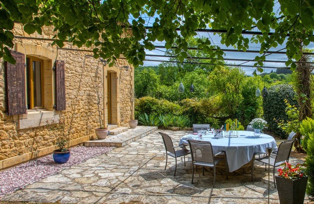 Cottage de Charme Dans les Vallées de 5 Châteaux et 15 Mins de Sarlat-la-canéda