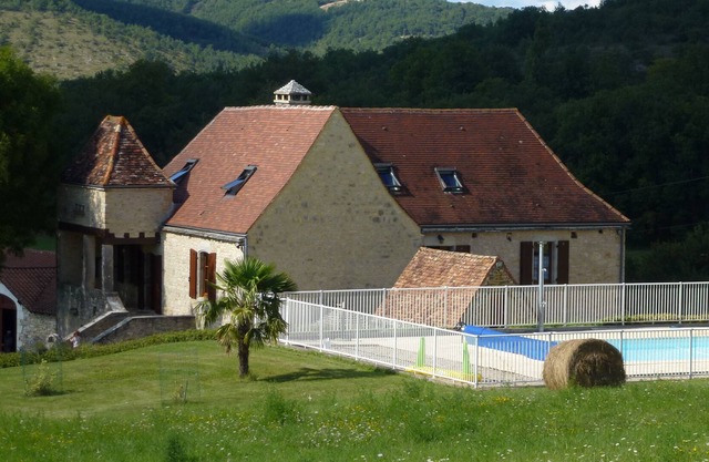 Cottage para 10/14 personas en el Perigord Negro, piscina, tranquilidad
