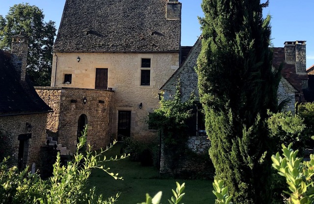 Casa rural en una casa fuerte del siglo XV en el Périgord Negro