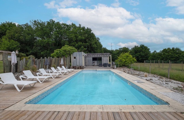 Casita de campo 'Les Daims De Gardelac' con piscina privada, Wi-Fi y aire acondicionado