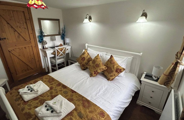 3 Bed Cottage Alton Towers Chatsworth Polars Peaks