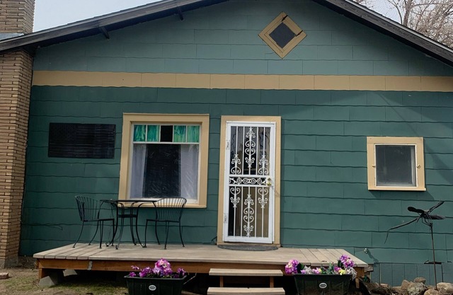 Country Cottage
