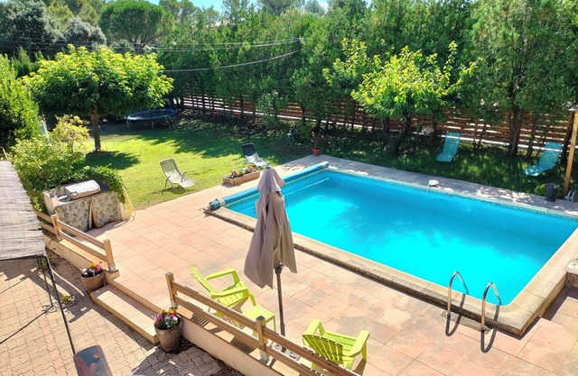 PROVENCALE HOUSE with swimming pool 7 pers Pets welcome